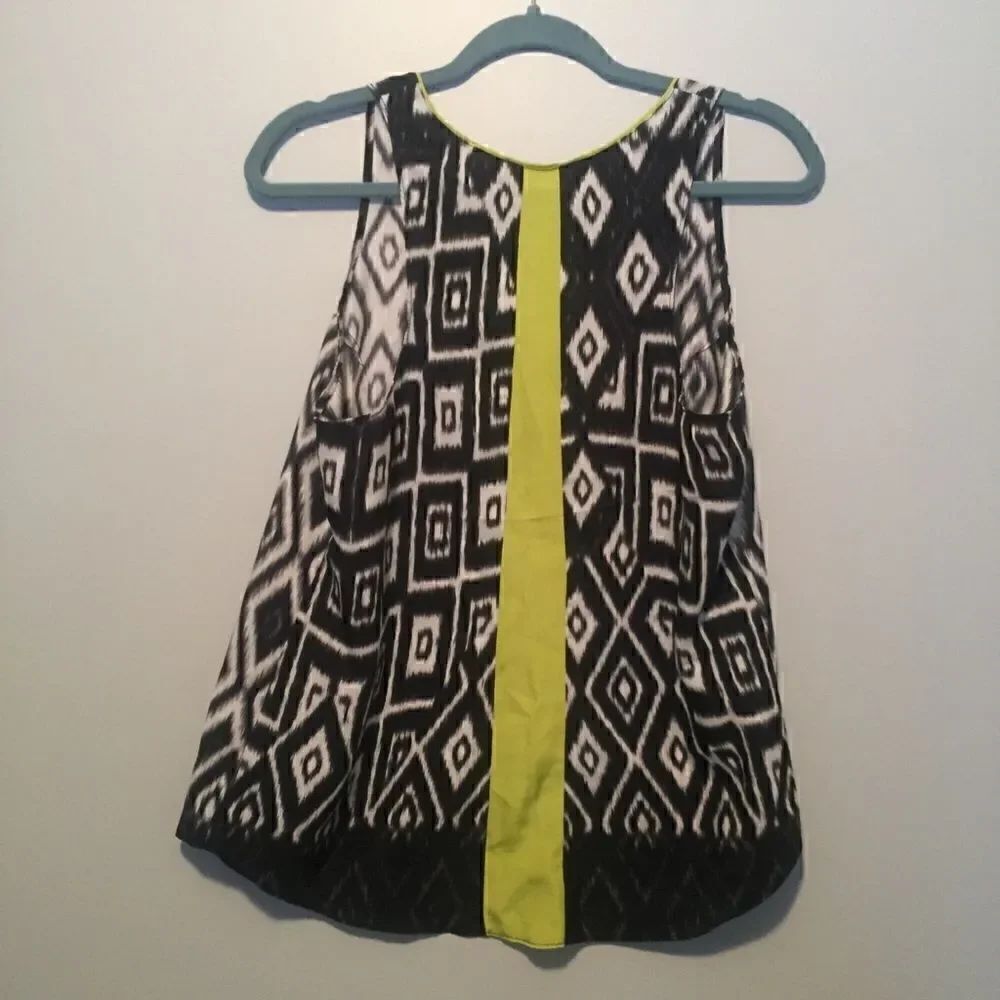 Charlie Jade Geometric Neon Tank - Picture 8 of 8